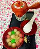 Bánh trôi chay hay còn gọi Chè ỉ : vị siro thơm thơm