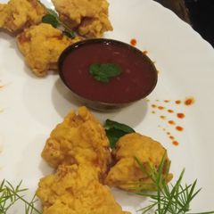 A picture of Chicken tempura.