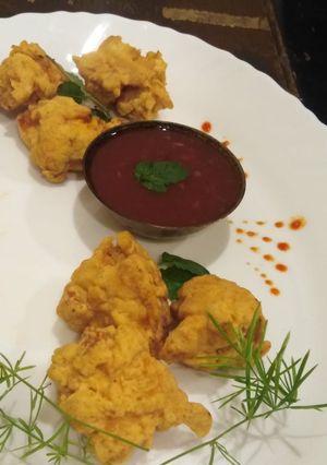 A picture of Chicken tempura.