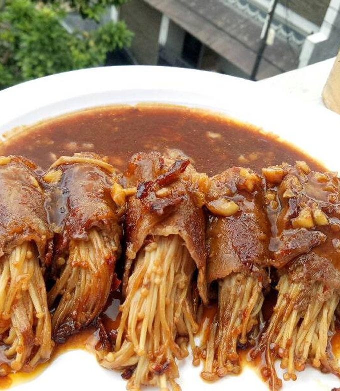 Foto resep Enoki beef roll