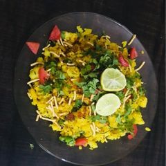 A picture of Indori poha.