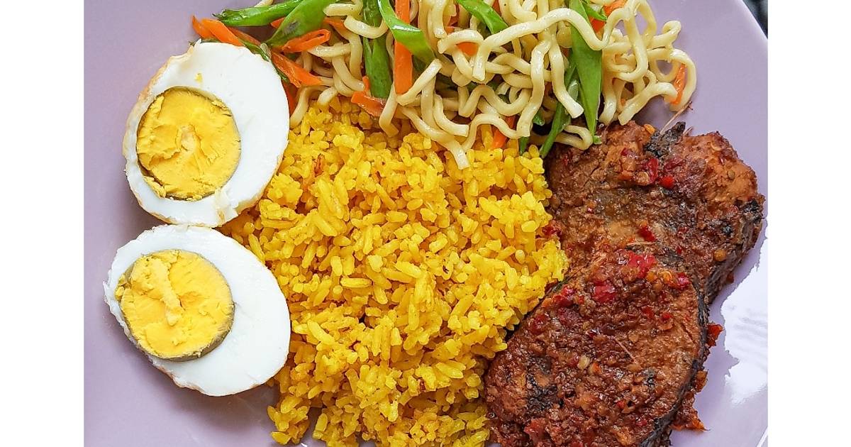 Resep 31 Nasi Kuning Ricecooker Cakalang Balado Oleh Laura Cookpad