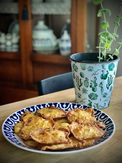 Una foto de Tortitas de camarones