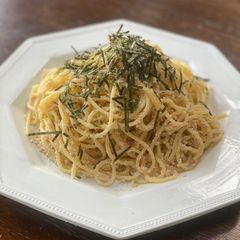 Spaghetti hake roe (huevas de merluza espaguetis) A picture of Spaghetti hake roe (huevas de merluza espaguetis).