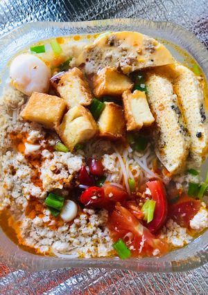 Hình của món Bún riêu cua.