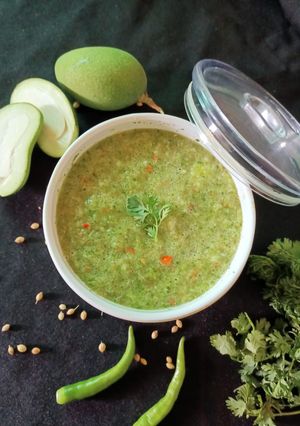 कच्चे आम की चटनी (kacche aam ki chutney recipe in Hindi) रेसिपी मुख्य फोटो
