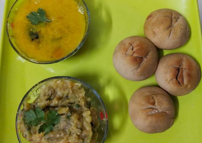 Litti chokha (litti cooked in microwave) Recipe