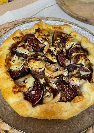 Une photo de Tarte figue chèvre miel