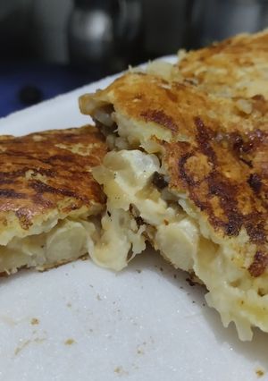 Una foto de Pasteles de arracacha /apio🍠🫓🥙rellenos de salteado de berenjena, cebolla y pera🍆🧅🍐