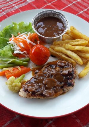 Foto resep Chicken Steak with Mushroom Gravy