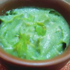 A picture of Amrood/guava chatani.