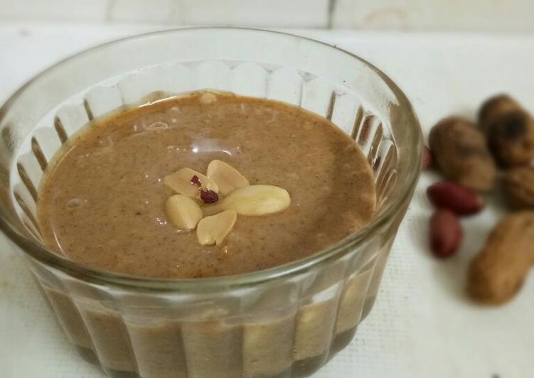 Homemade peanut butter
