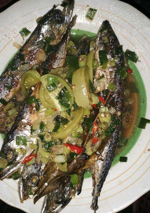 Foto resep Ikan pindang tomat hijau