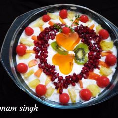 A picture of Fruit truffle pudding.