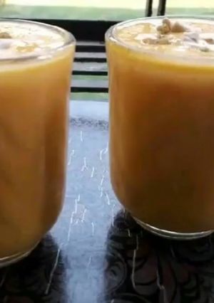 A picture of Mango Shake.