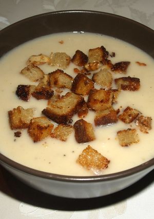 Zellerkrémleves recept fotója