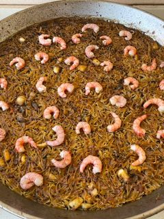 Una foto de Fideos rosejats de gamba roja