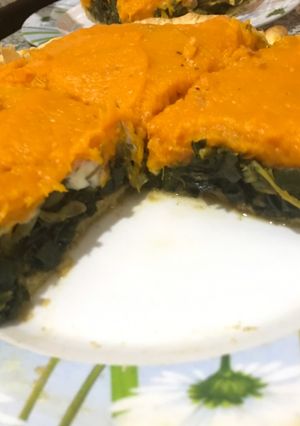Una foto de Tarta bicolor 💚🧡(acelga y zapallo)