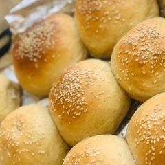 A picture of Beef Bread.