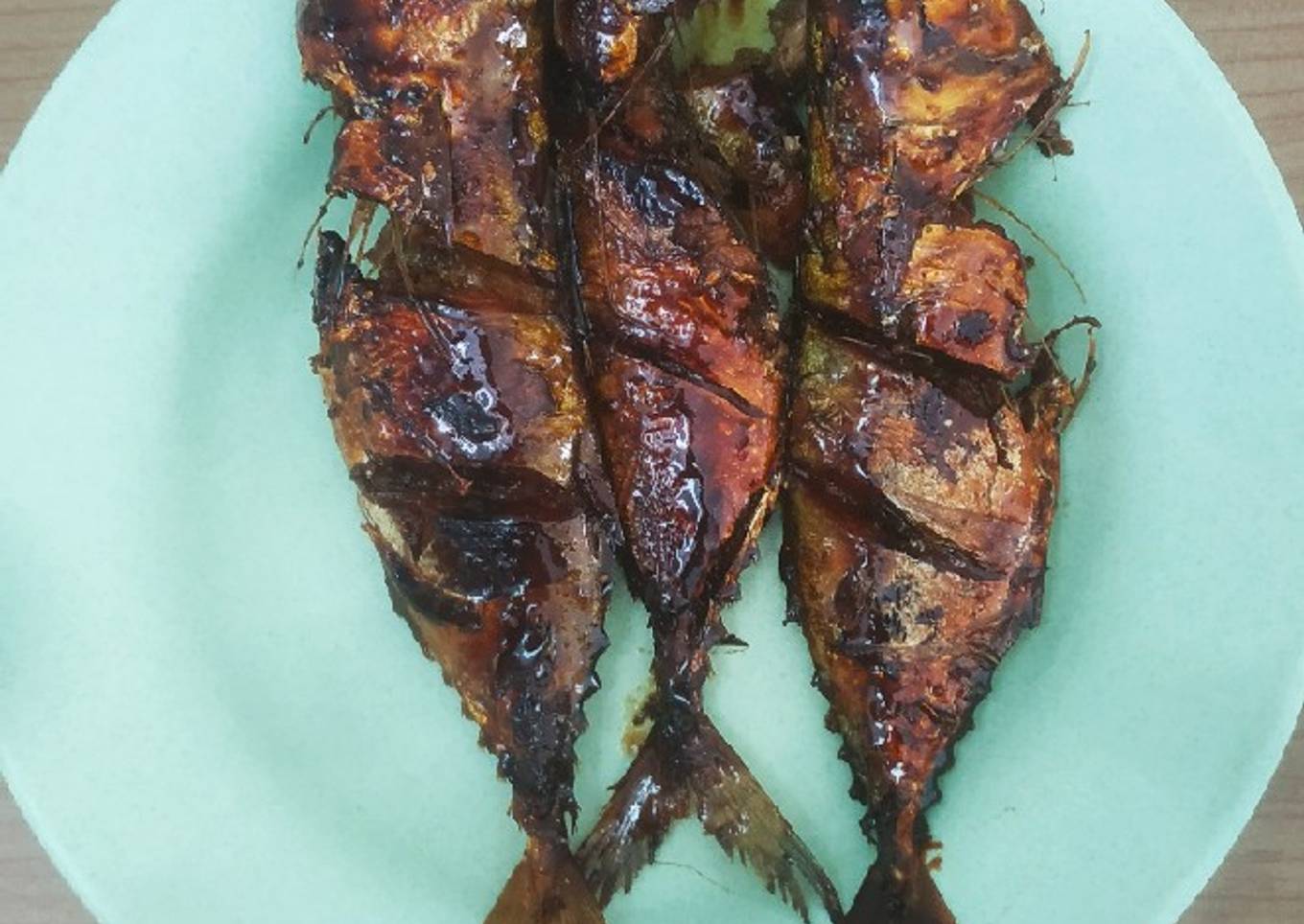 Ikan kembung bakar praktis