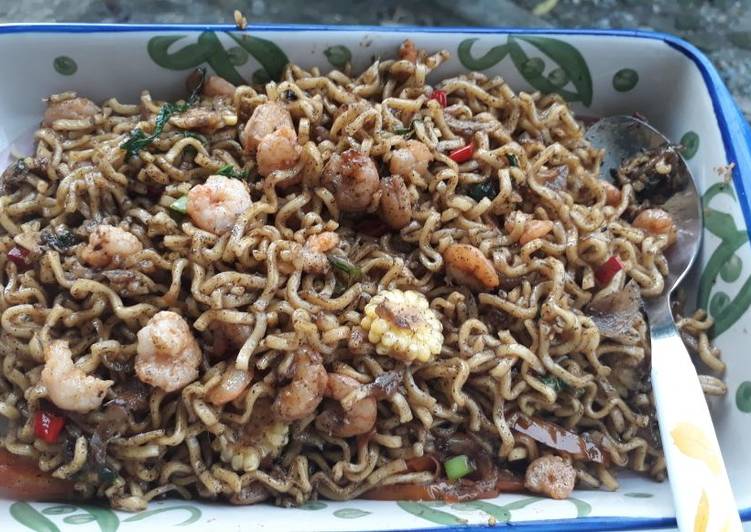 Bagaimana Menyiapkan Mi Udang Lada Hitam Anti Gagal