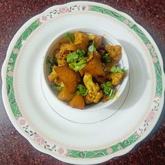 A picture of Aloo Gobhi fry.