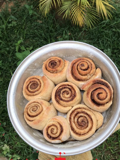 A picture of Cinnamon Rolls.