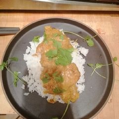A picture of Curry.