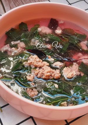 Hình của món Canh rau dền nấu thịt xay.