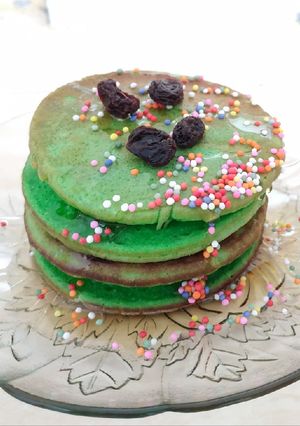 Foto resep Pancake pandan strawberry