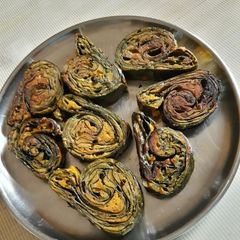 A picture of Patra.