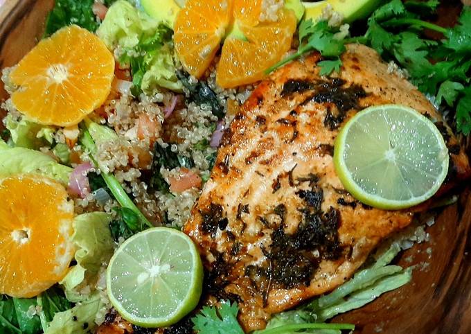 Lime'n'thyme salmon with quinoa basil salad