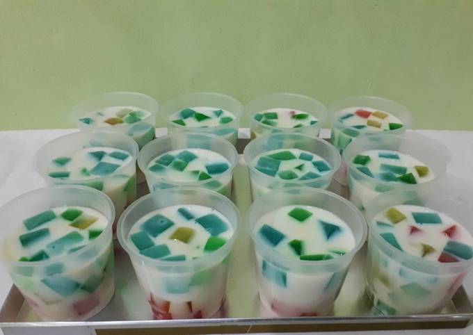 Puding mozaik cup