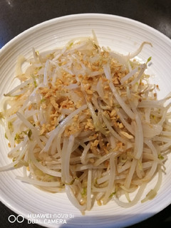 A picture of Sauteed Beansprout.