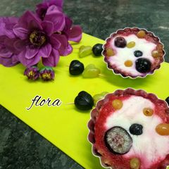 A picture of Fruit Mousse With curd.