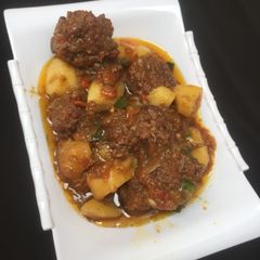 Potato and meatballs sauce A picture of Potato and meatballs sauce.