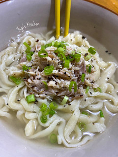 Foto resep Dak Kalguksu - Chicken Noodle Soup