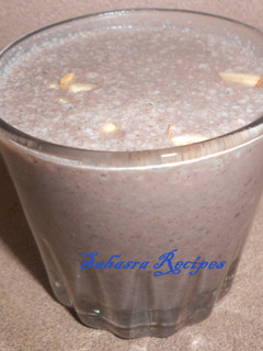 A picture of Banana Oreo Smoothie.