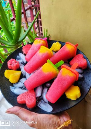 A picture of Watermelon Popsicles.