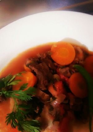 A picture of Green chillies beaf stew.