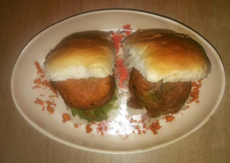 Simple Way to Make Speedy Vada Pav