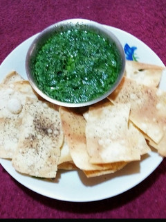 A picture of Tortillas and Green Chutney.