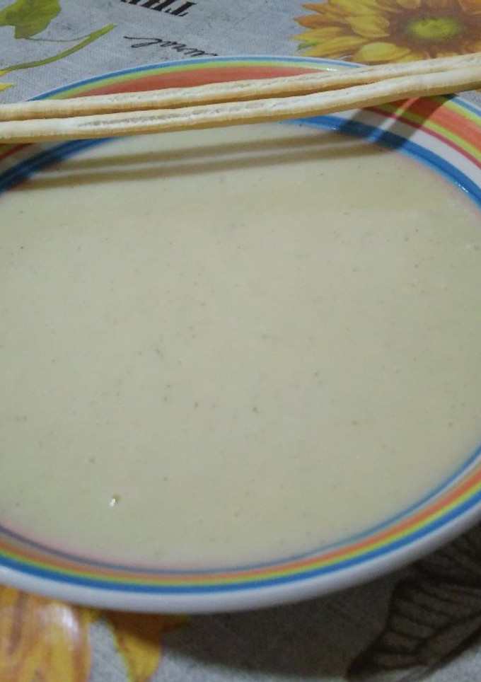 Una foto de Crema de repollo y patata con thermomix