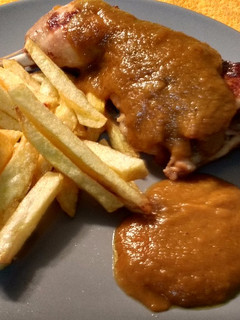 Una foto de Muslos de pollo con limón en olla express