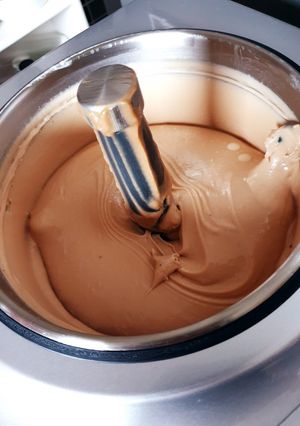 Une photo de Glace aux milky way 😋 sans oeufs