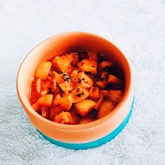 A picture of Apple Peanut Sabji.