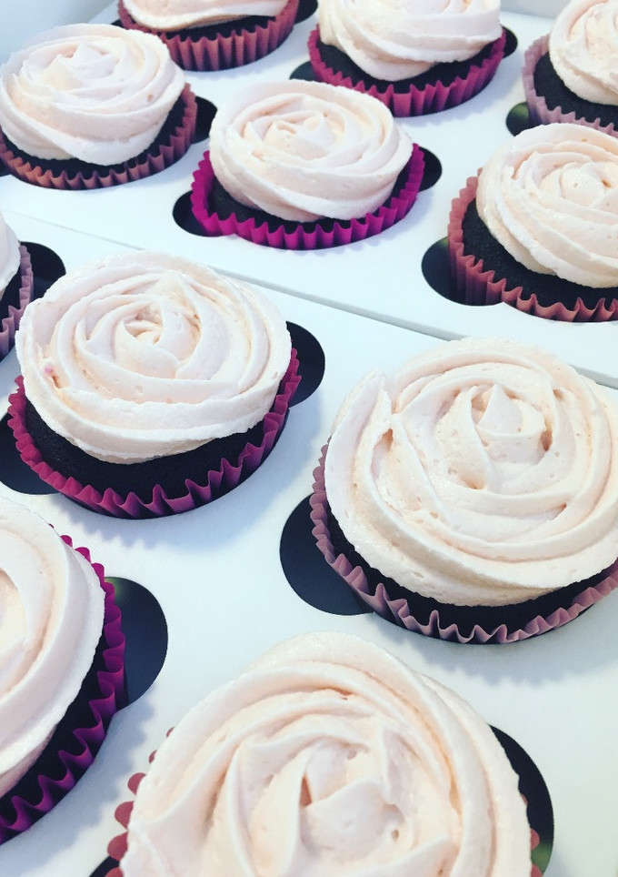 Una foto de Cupcakes de chocolate