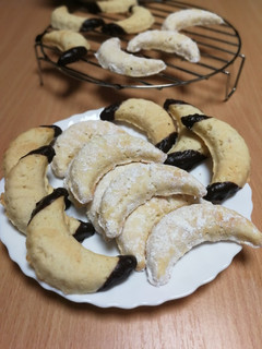 Kókuszkifli (tojásmentes) recept fotója