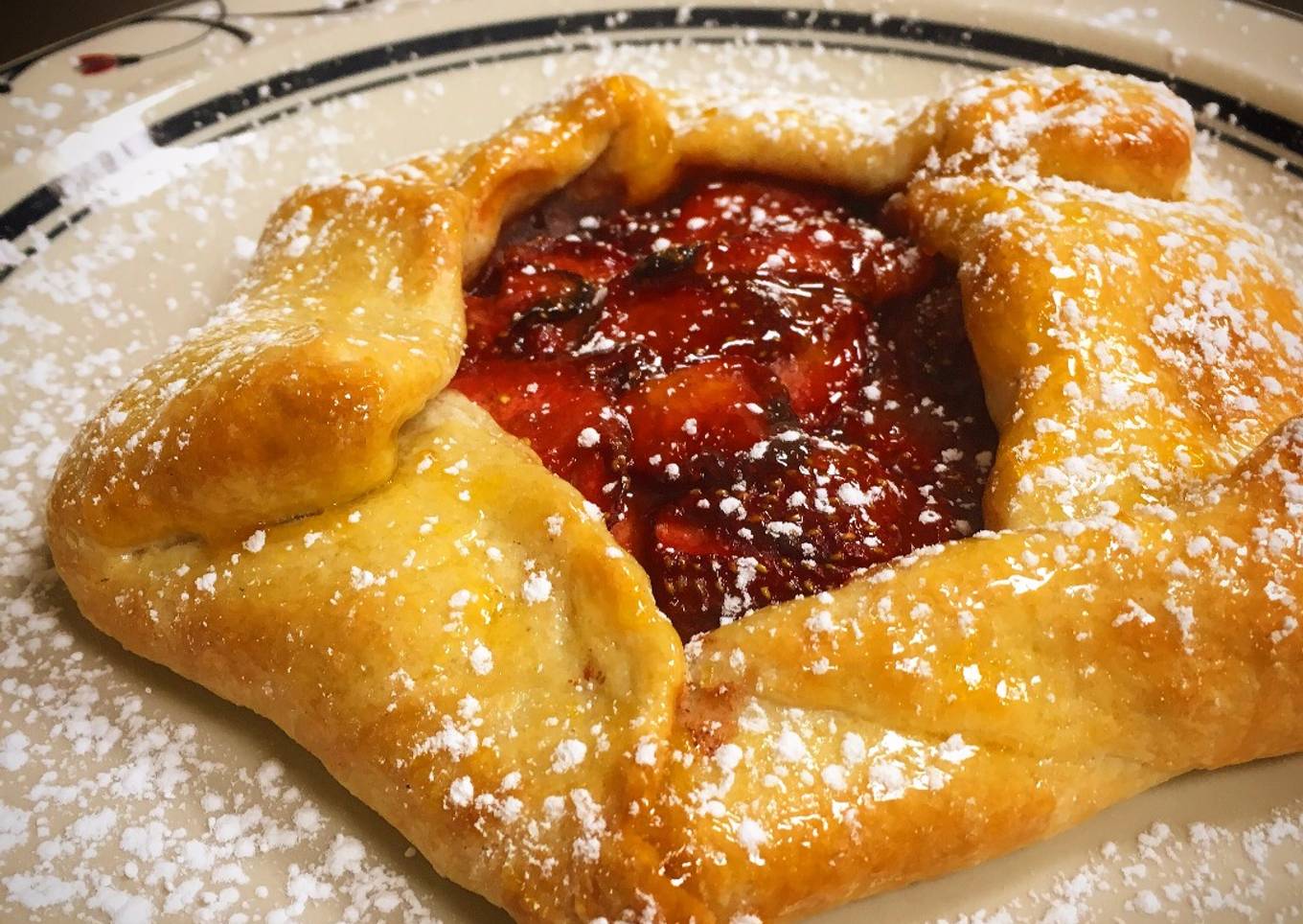 Strawberry Gallette