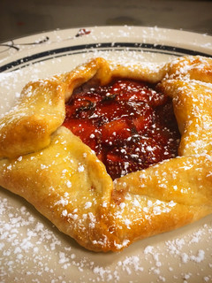 A picture of Strawberry Gallette.
